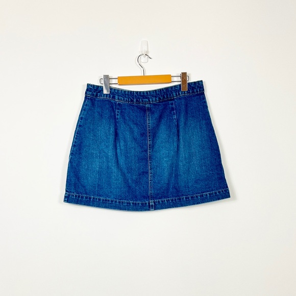 H&M Blue Denim Button Front A-Line Mini Skirt - Picture 2 of 3